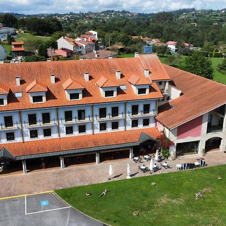 Hotel Cristina Noreña Eksteriør billede