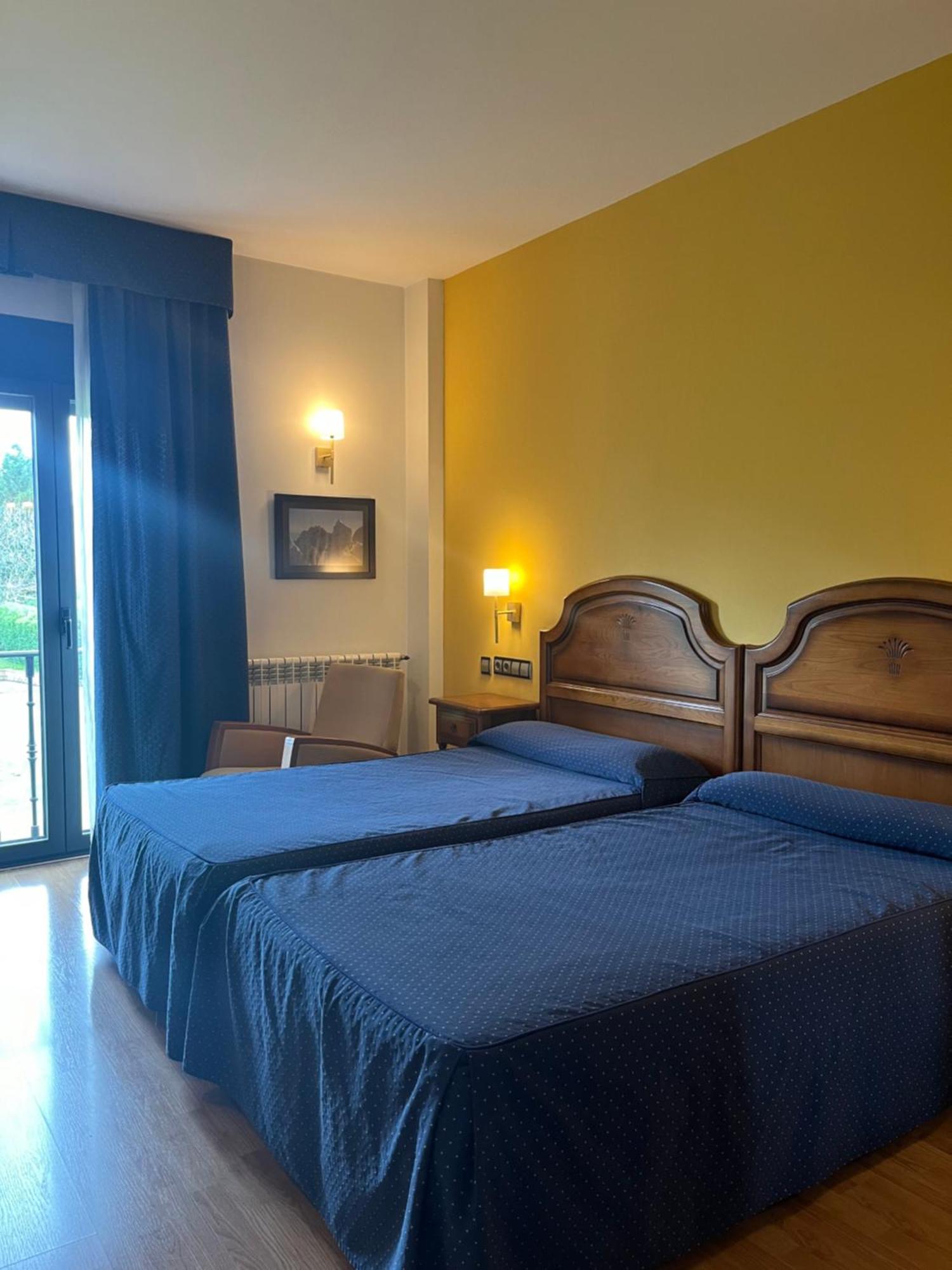 Hotel Cristina Noreña Eksteriør billede